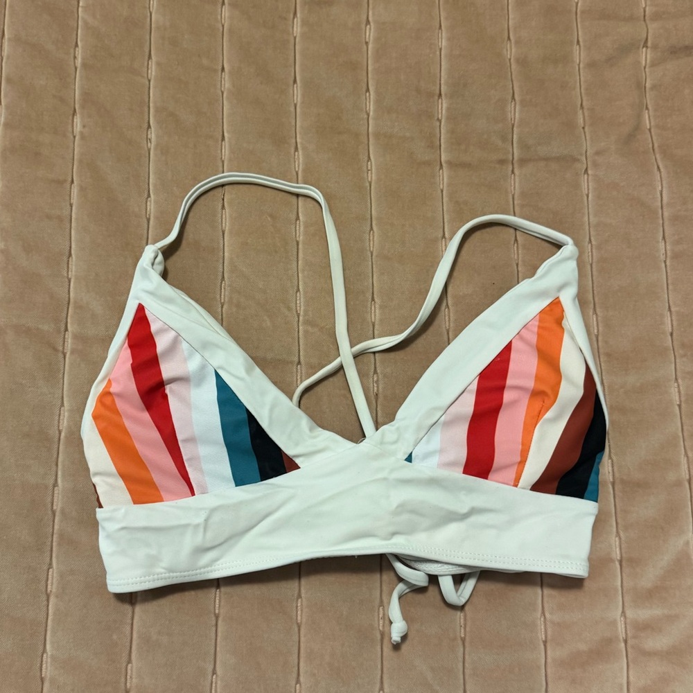 2 Bikini Tops